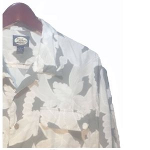 Tommy Bahama Shirts - Tommy Bahama Green Hawaiian Shirt Size M Tommy Bahama Shirts - Tommy Bahama Green Hawaiian Shirt Size M